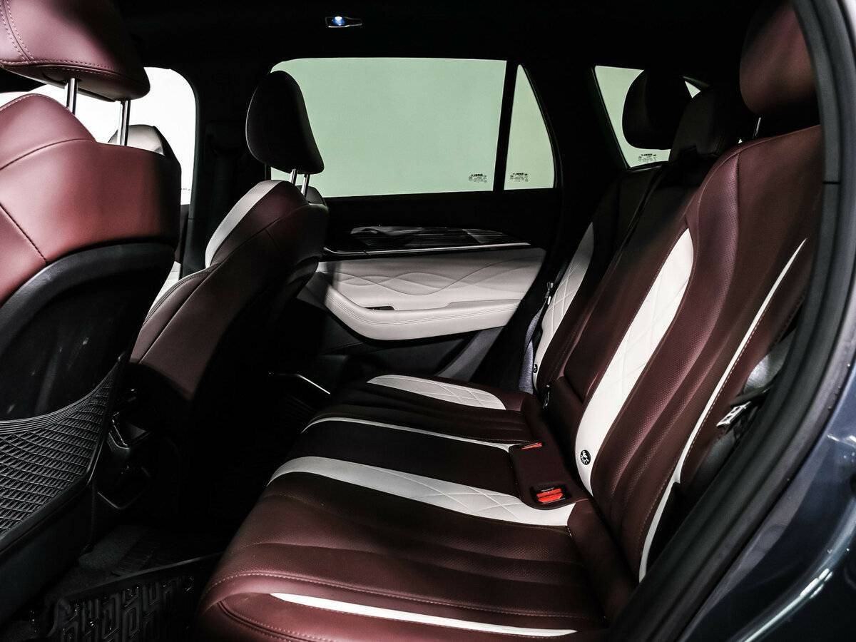 Geely Monjaro с пробегом — 2023 год. Фото: #11