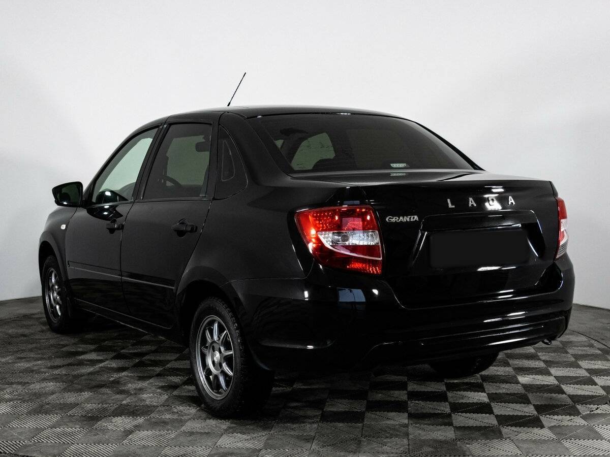Lada (ВАЗ) Granta с пробегом — 2020 год. Фото: #6