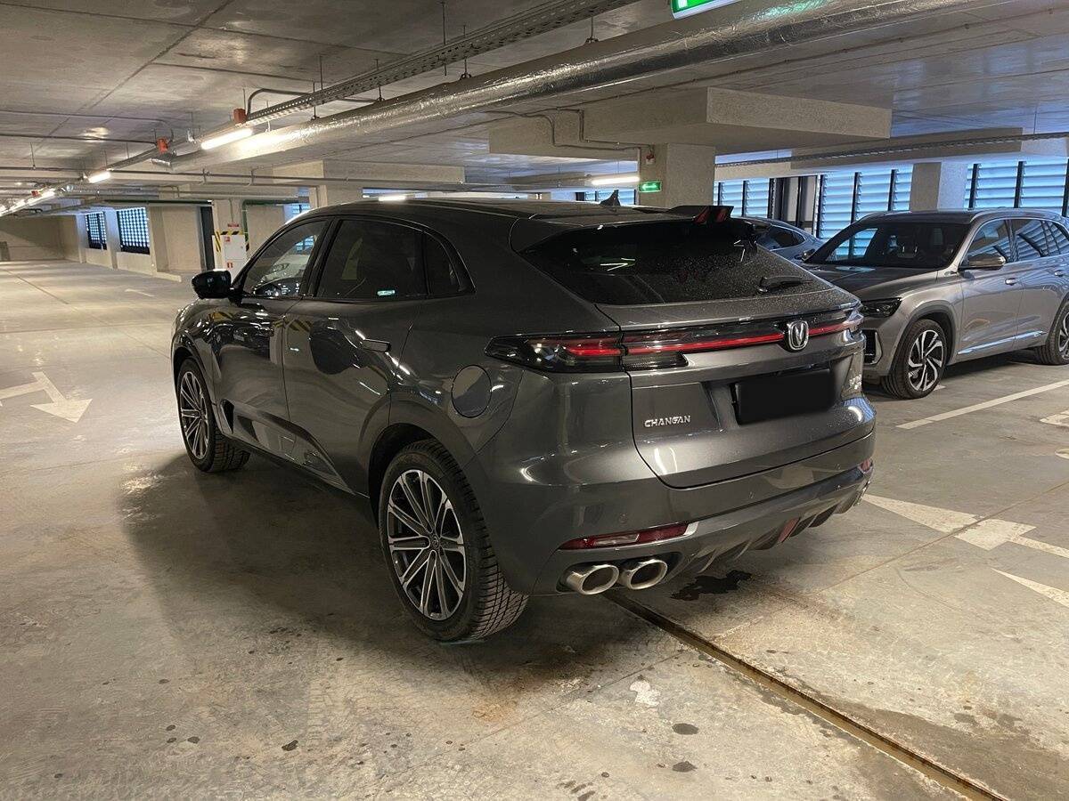 Changan UNI-K с пробегом — 2023 год. Фото: #6