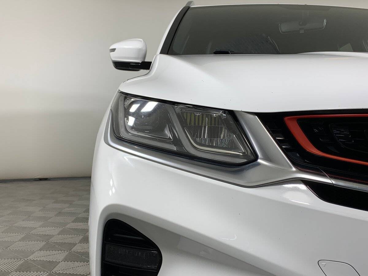 Geely Coolray с пробегом — 2020 год. Фото: #9