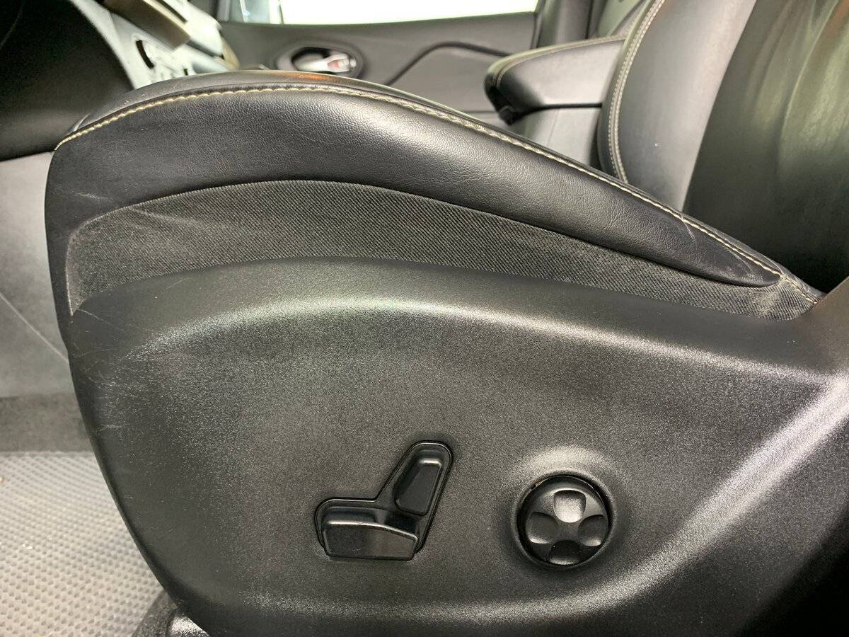 Jeep Cherokee с пробегом — 2014 год. Фото: #15