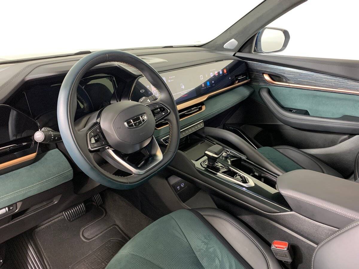 Geely Monjaro с пробегом — 2023 год. Фото: #10