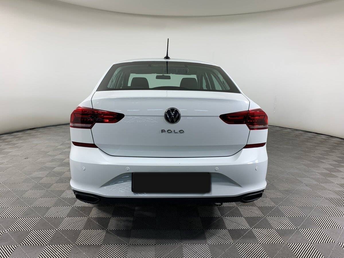 Volkswagen Polo с пробегом — 2021 год. Фото: #5