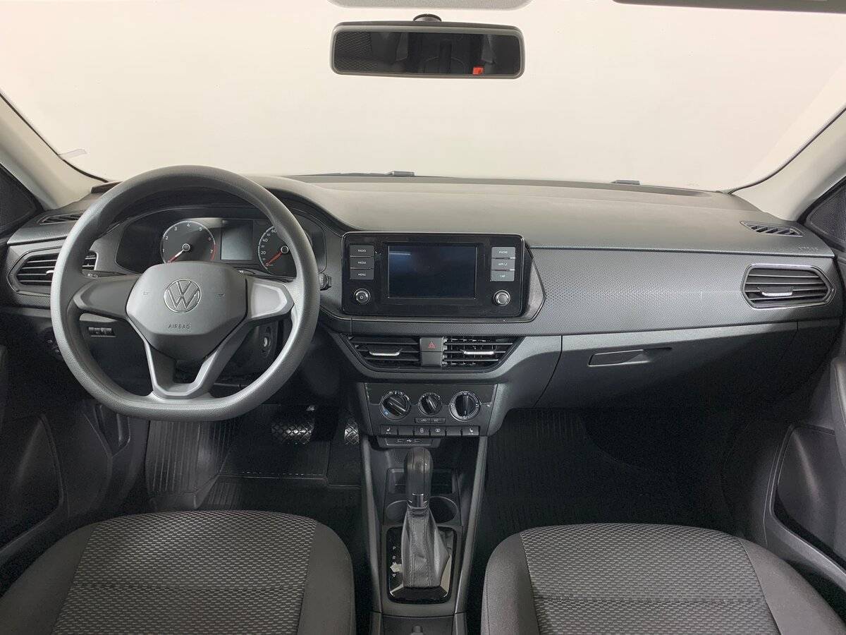 Volkswagen Polo с пробегом — 2021 год. Фото: #11