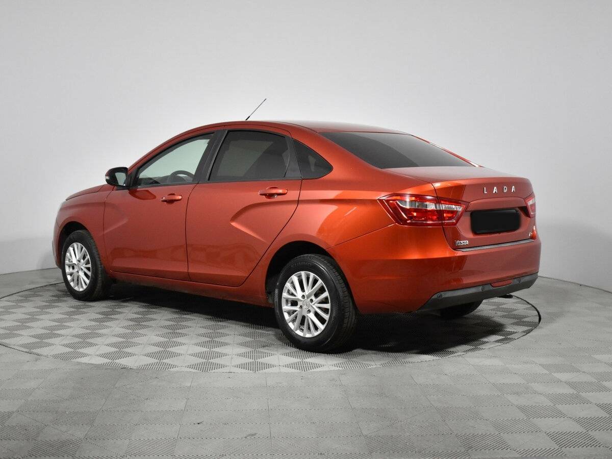 Lada (ВАЗ) Vesta с пробегом — 2016 год. Фото: #6