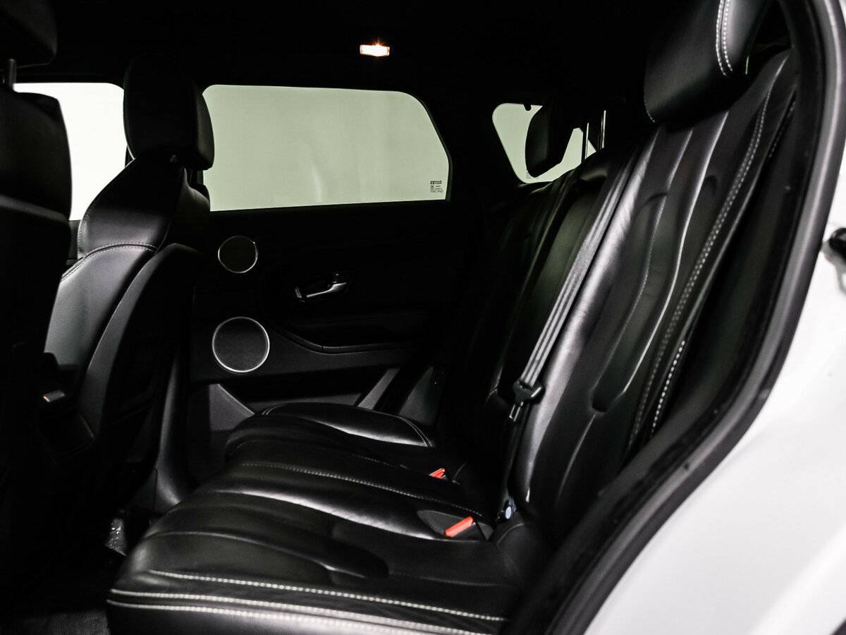 Land Rover Range Rover Evoque с пробегом — 2015 год. Фото: #12