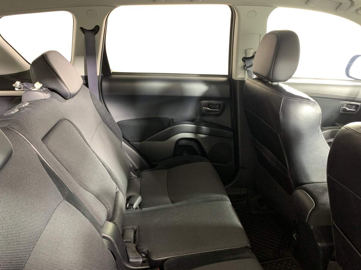 Citroen C-Crosser с пробегом — 2012 год. Фото: #16