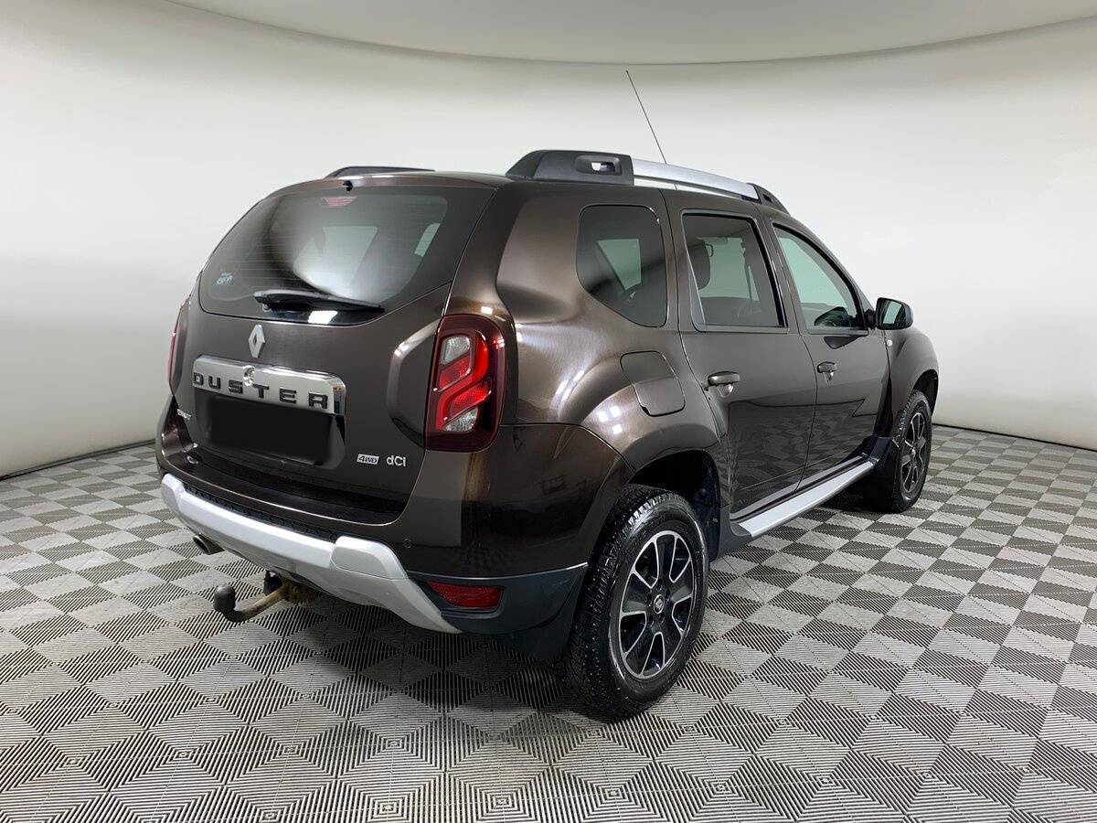 Renault Duster с пробегом — 2017 год. Фото: #4