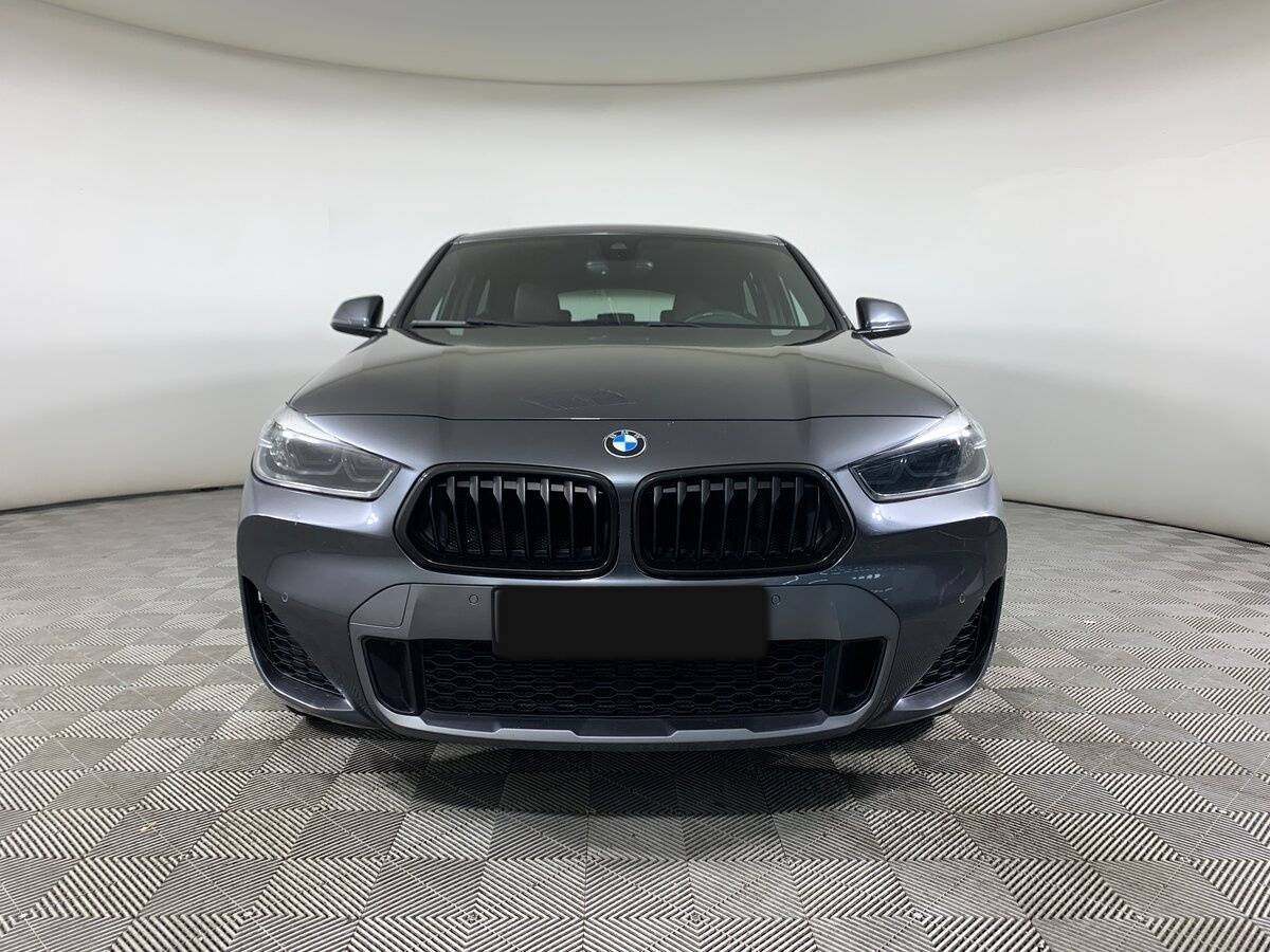 BMW X2 с пробегом — 2020 год. Фото: #1