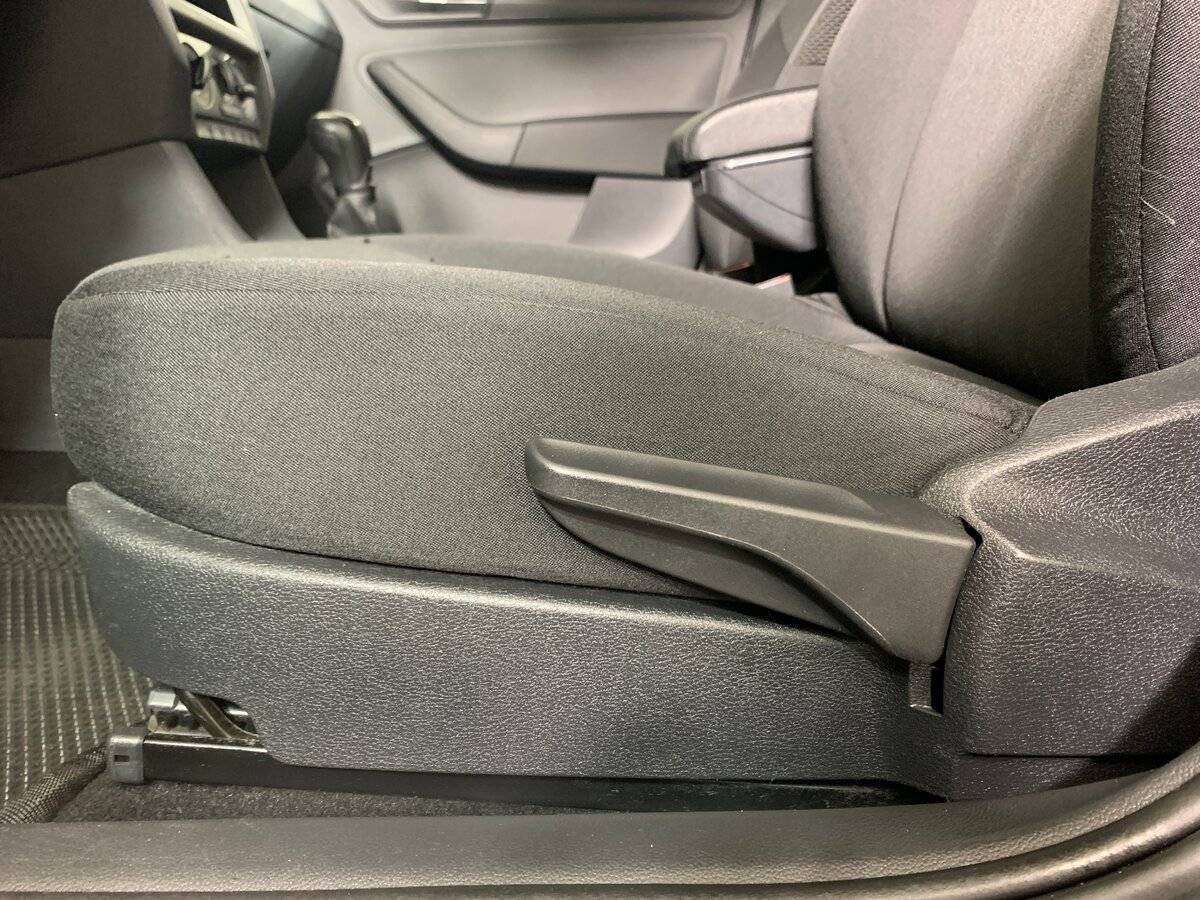 Skoda Rapid с пробегом — 2018 год. Фото: #14