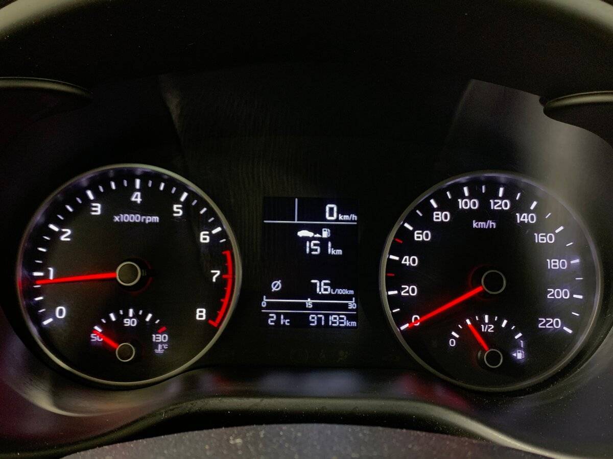 Kia Rio с пробегом — 2018 год. Фото: #13