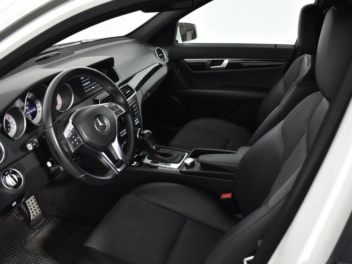 Mercedes-Benz C-Класс с пробегом — 2013 год. Фото: #8