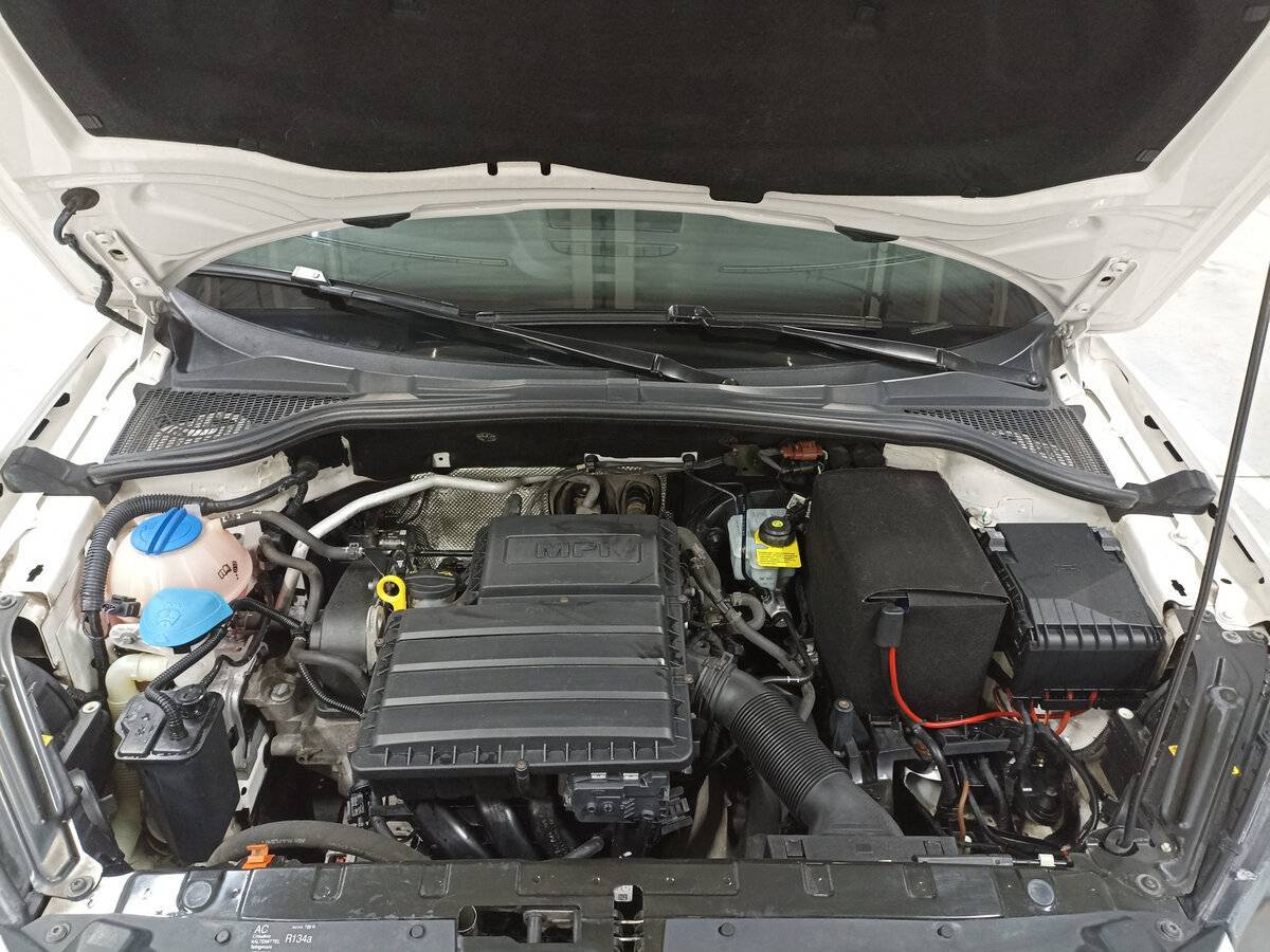 Skoda Yeti с пробегом — 2015 год. Фото: #8