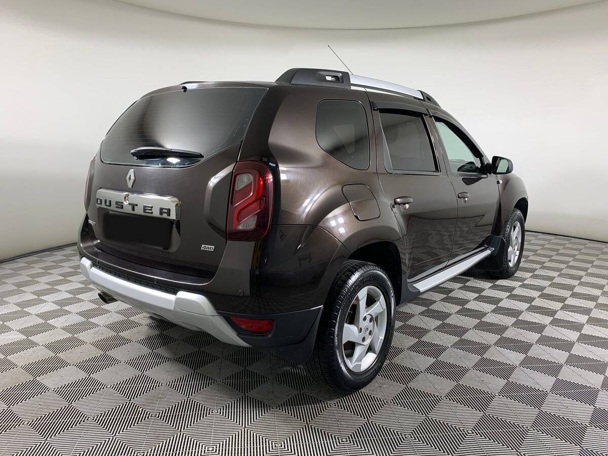 Renault Duster с пробегом — 2017 год. Фото: #4