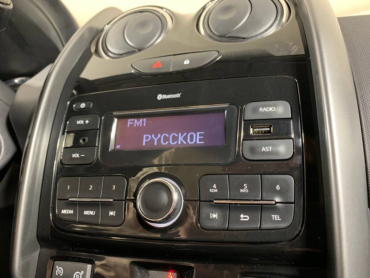 Renault Duster с пробегом — 2017 год. Фото: #13