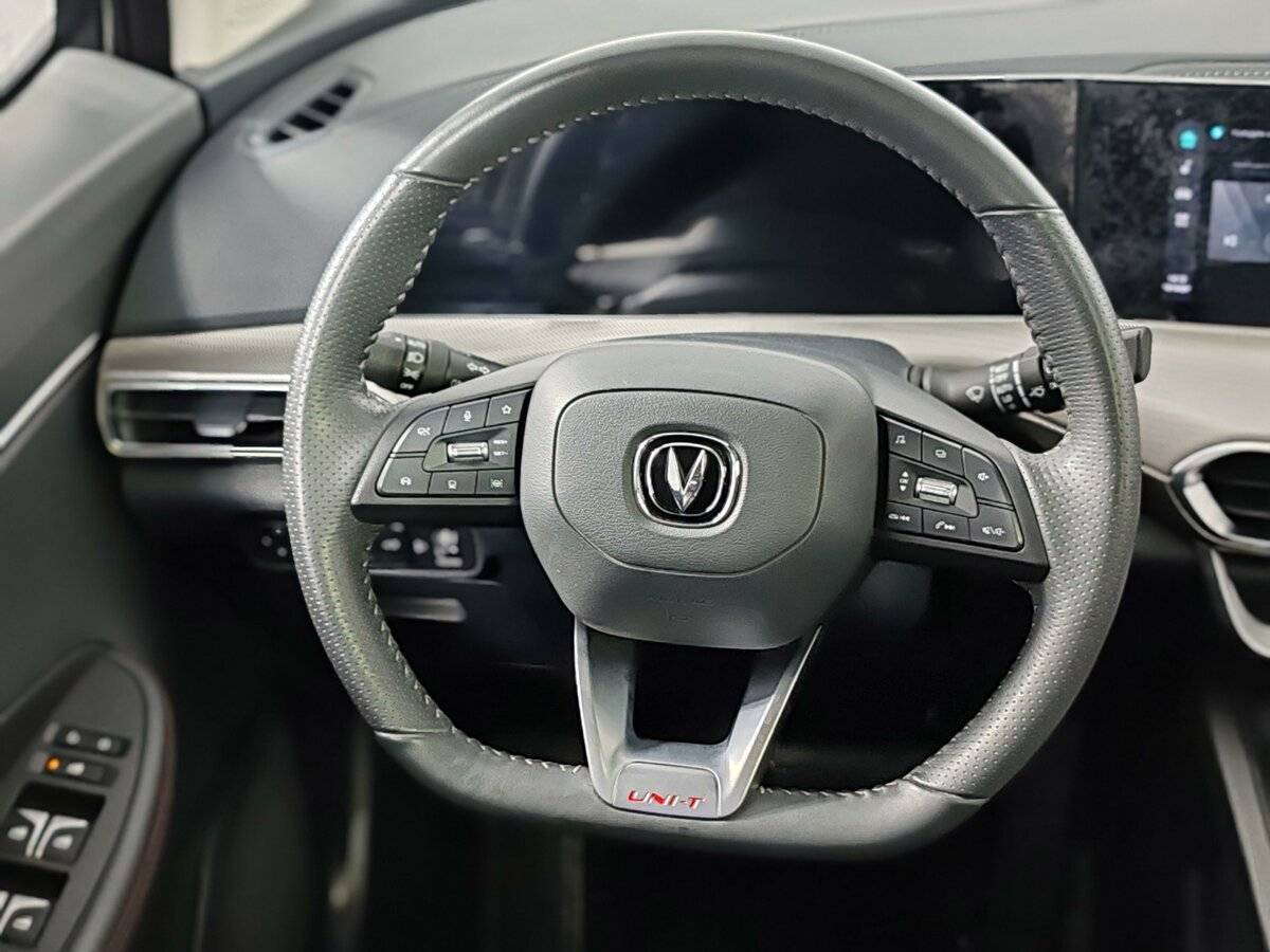 Changan UNI-T с пробегом — 2023 год. Фото: #22