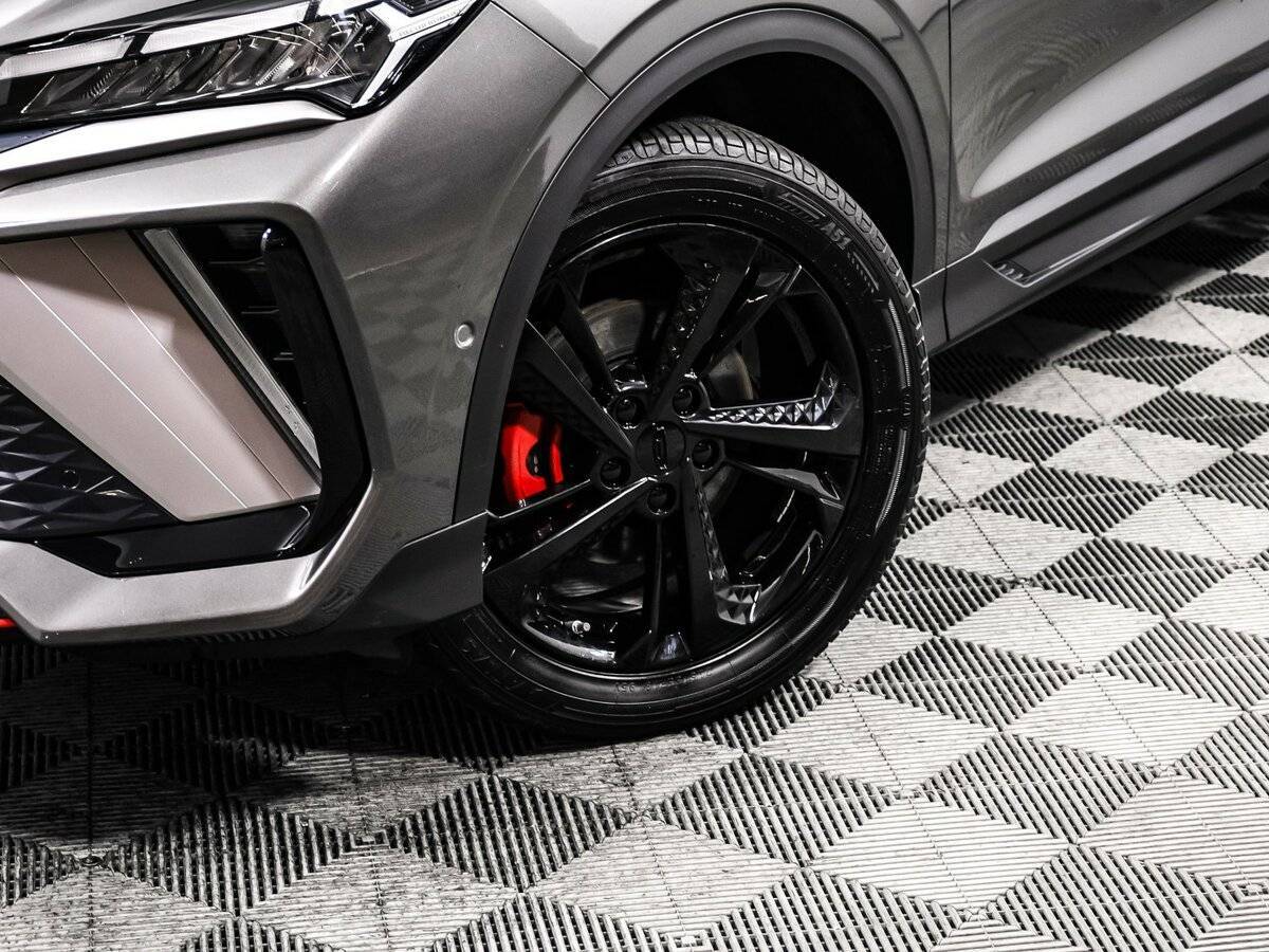 Geely Coolray с пробегом — 2023 год. Фото: #15