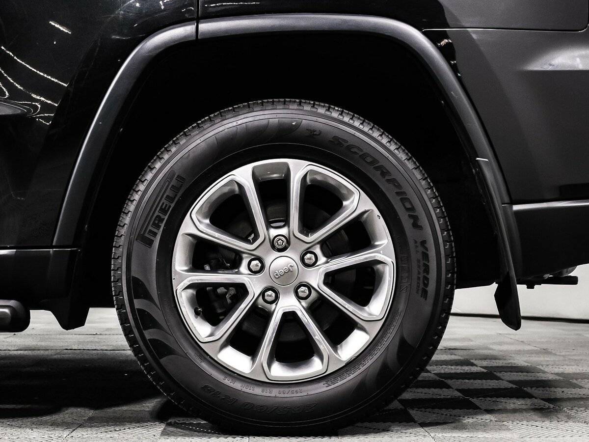 Jeep Grand Cherokee с пробегом — 2014 год. Фото: #15