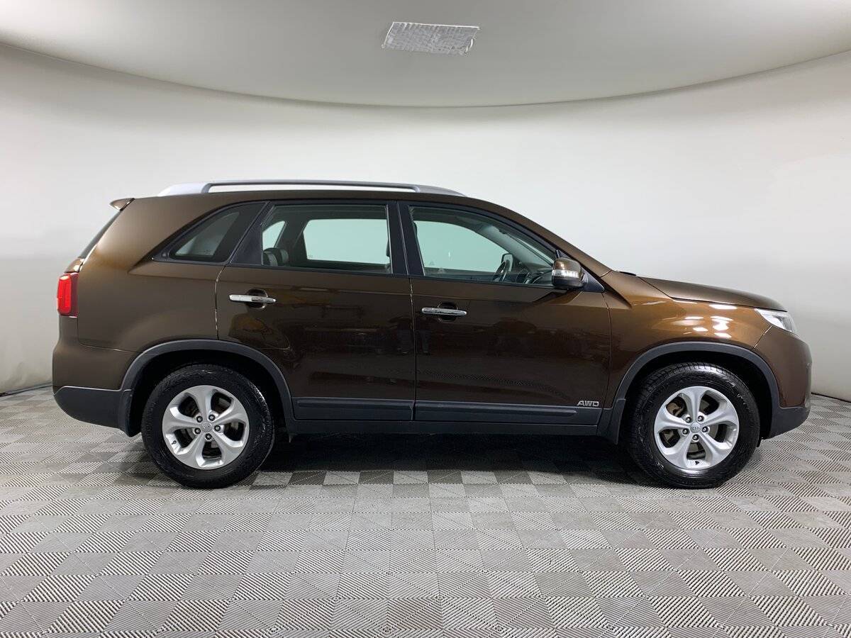 Kia Sorento с пробегом — 2017 год. Фото: #3