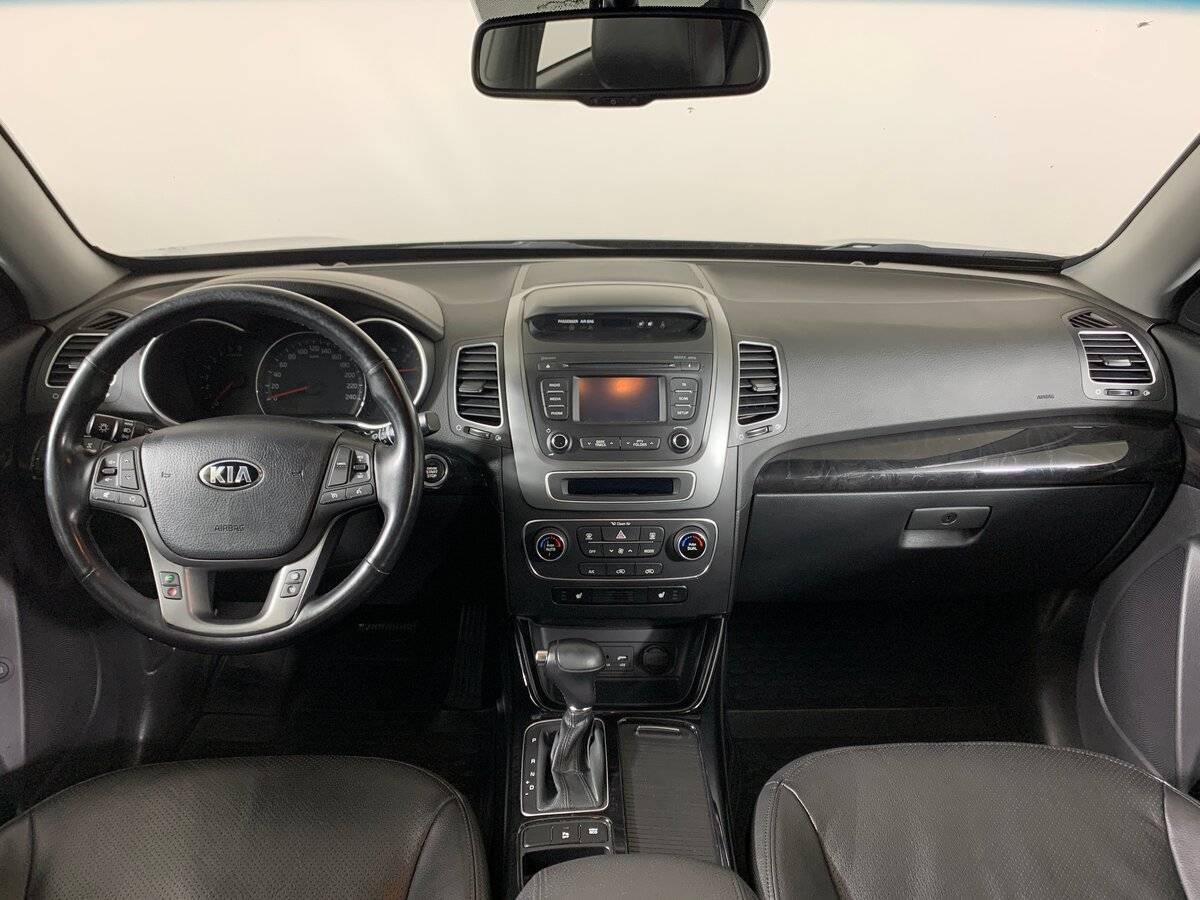 Kia Sorento с пробегом — 2017 год. Фото: #11