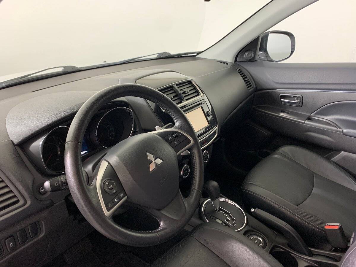 Mitsubishi ASX с пробегом — 2014 год. Фото: #10