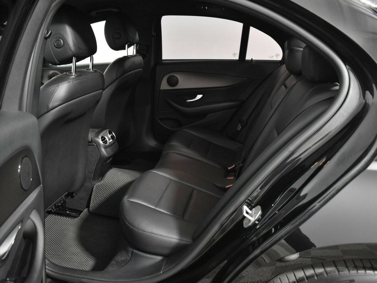 Mercedes-Benz E-Класс с пробегом — 2016 год. Фото: #10