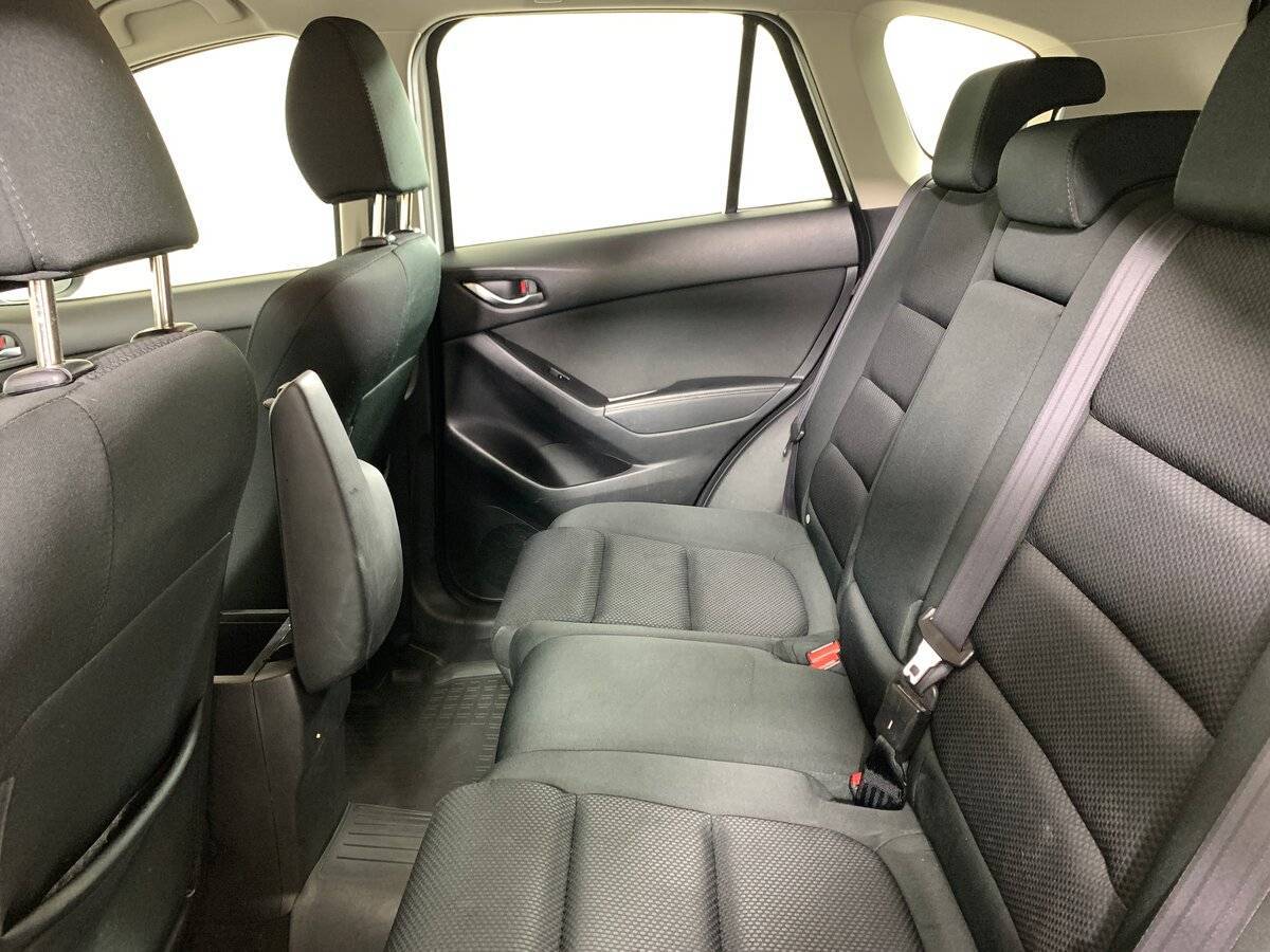 Mazda CX-5 с пробегом — 2015 год. Фото: #17