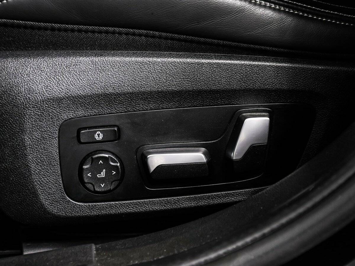 BMW 3 серии с пробегом — 2019 год. Фото: #17