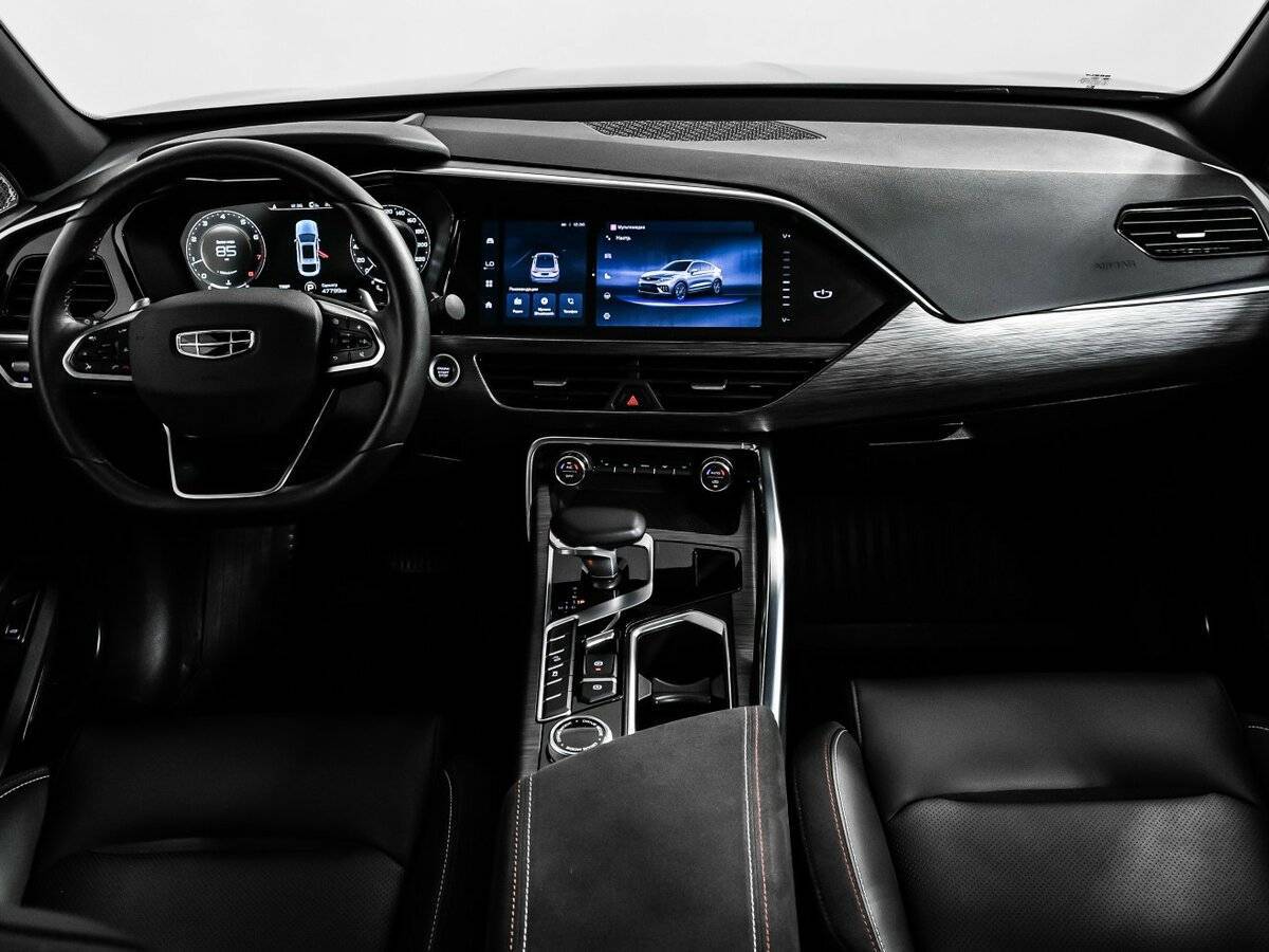 Geely Tugella с пробегом — 2023 год. Фото: #10