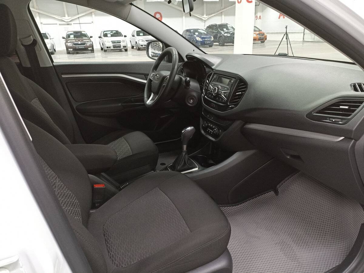 Lada (ВАЗ) Vesta с пробегом — 2020 год. Фото: #10