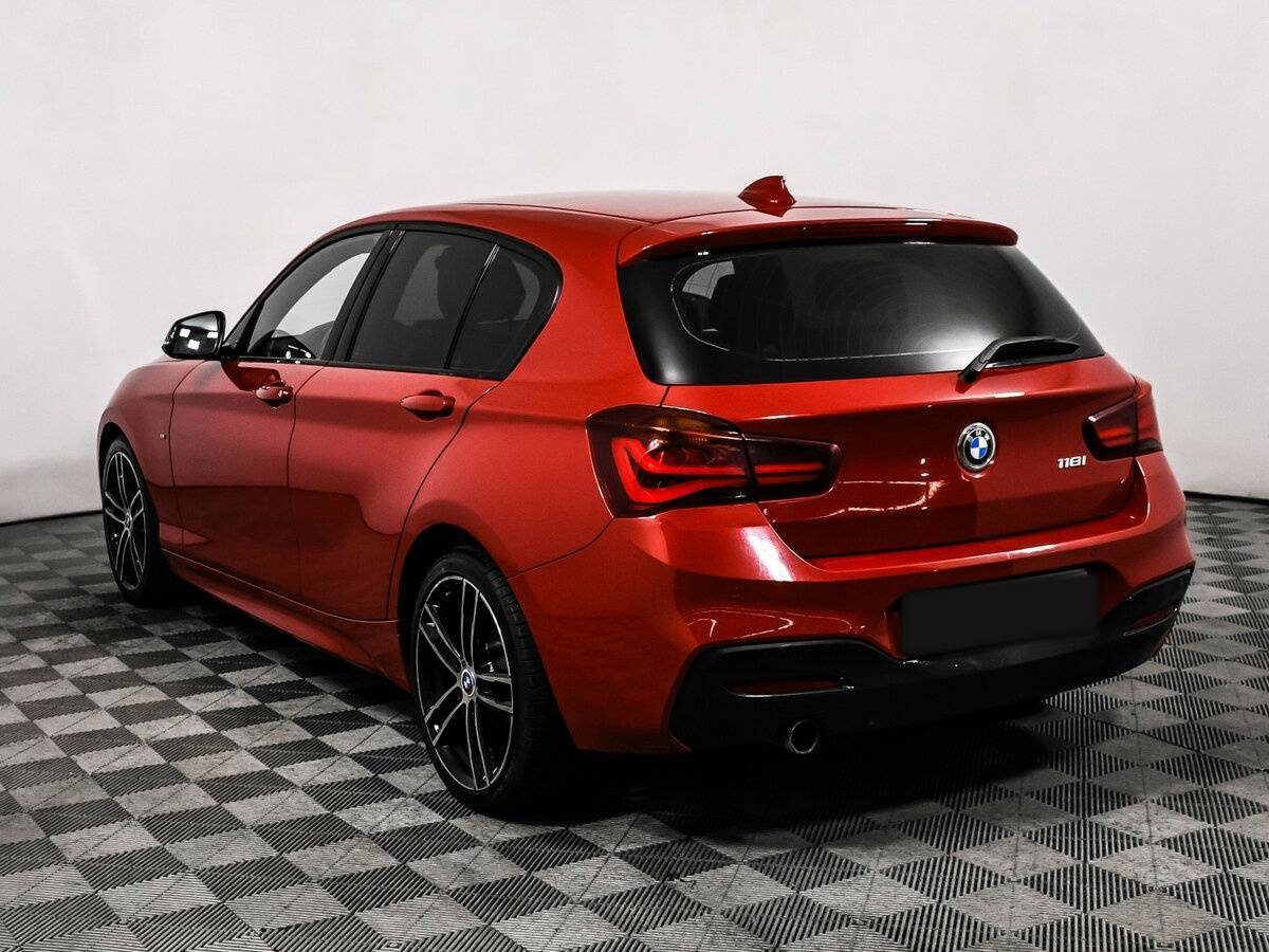 BMW 1 серии с пробегом — 2018 год. Фото: #6