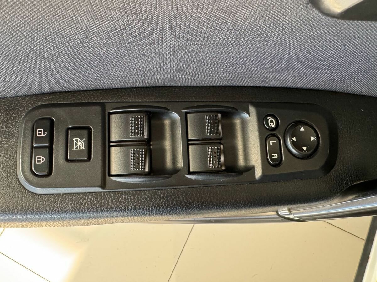 FAW Besturn X80 с пробегом — 2017 год. Фото: #20