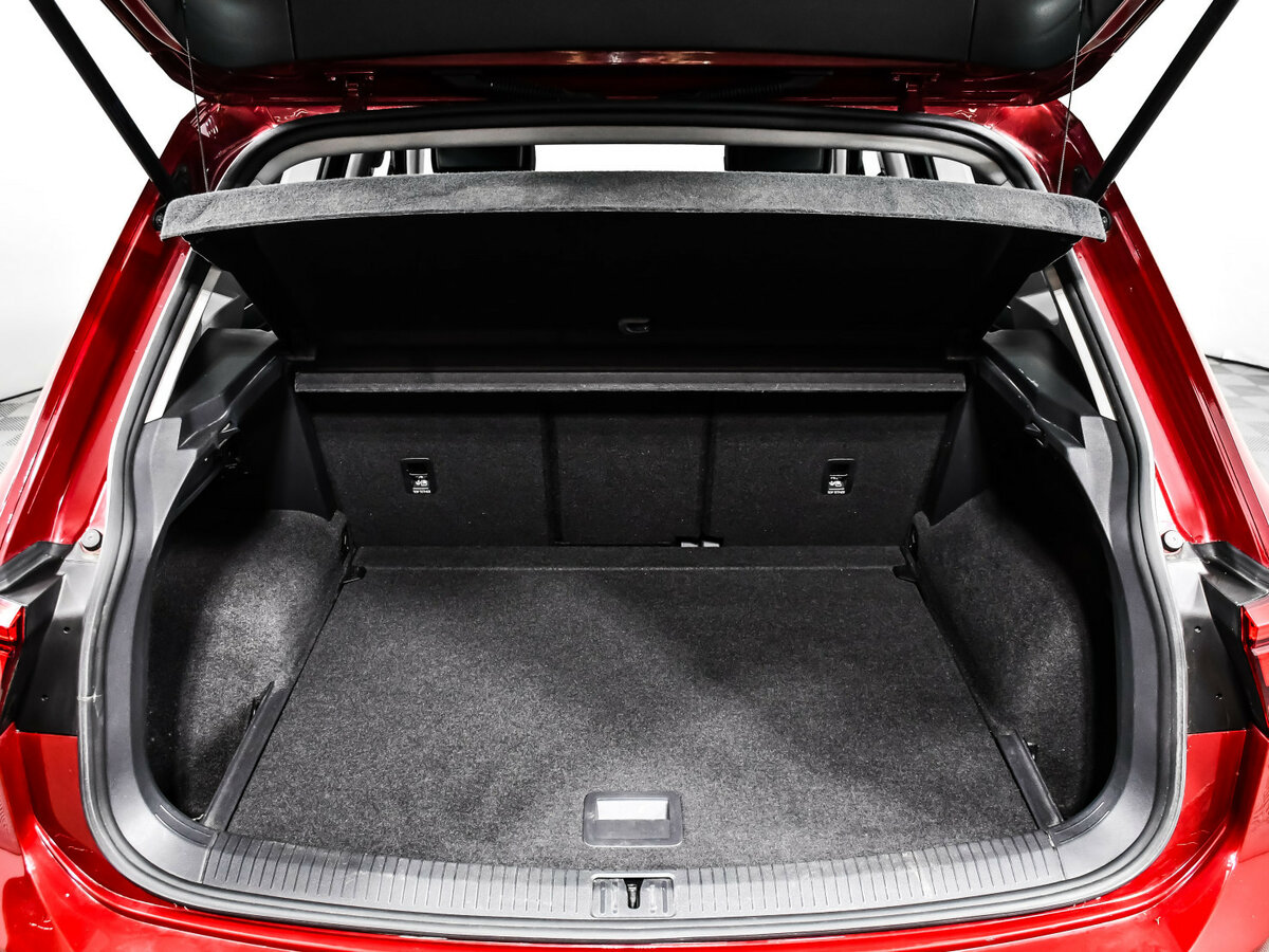 Volkswagen Tiguan с пробегом — 2020 год. Фото: #16