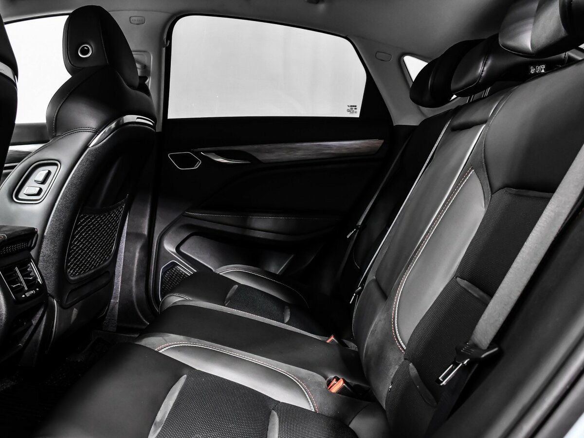 Geely Tugella с пробегом — 2021 год. Фото: #9