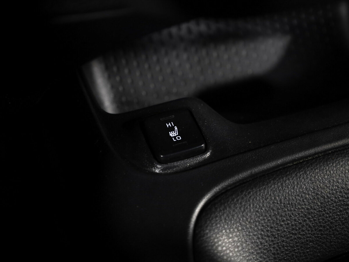 Toyota Corolla с пробегом — 2019 год. Фото: #16