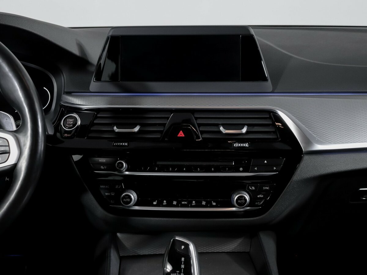 BMW 5 серии с пробегом — 2018 год. Фото: #12