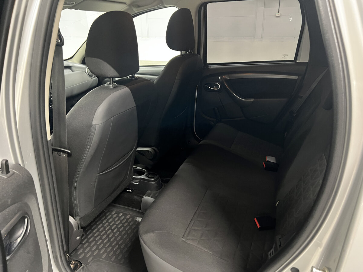 Renault Duster с пробегом — 2017 год. Фото: #11