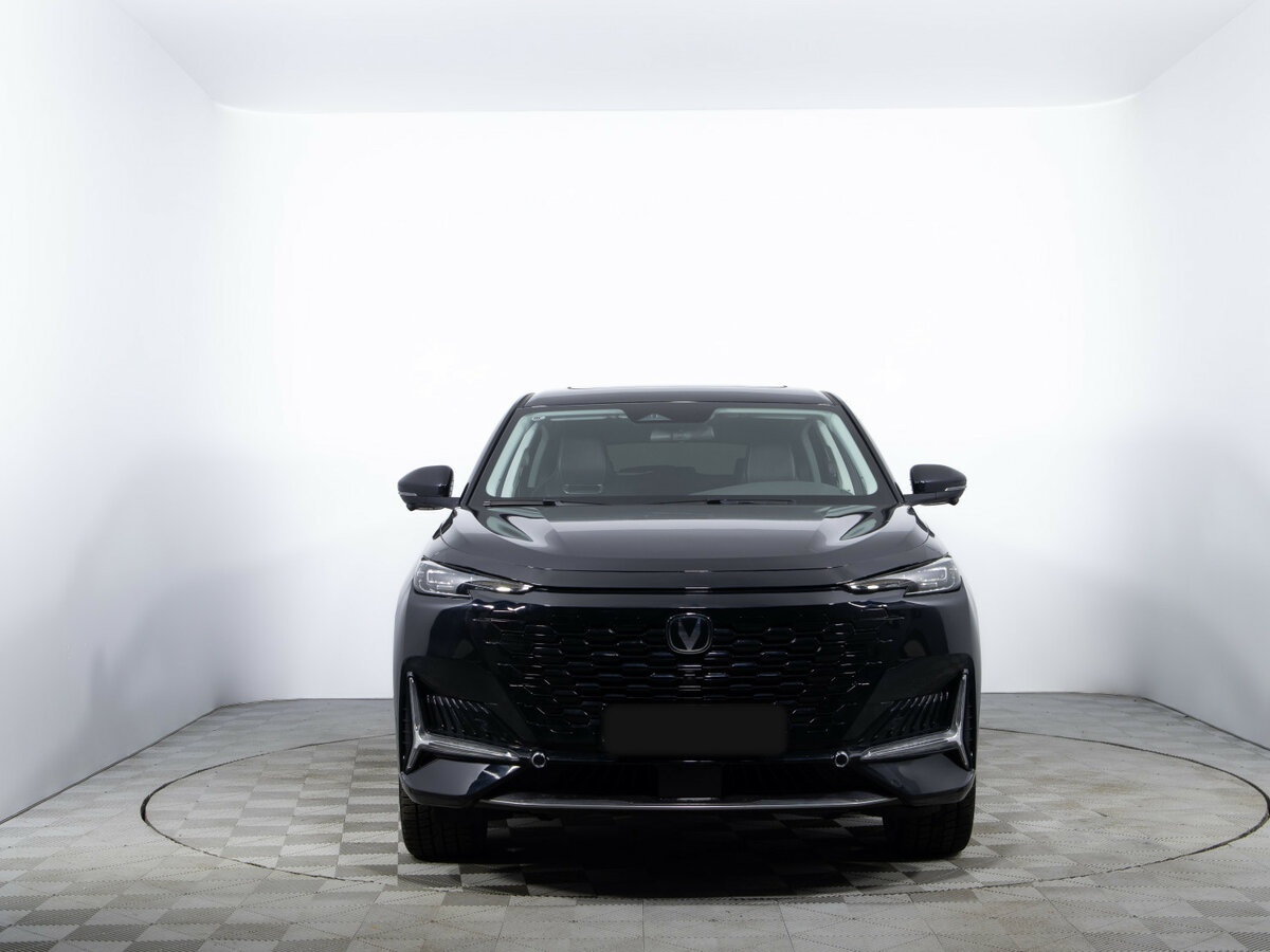 Changan UNI-K с пробегом — 2024 год. Фото: #1