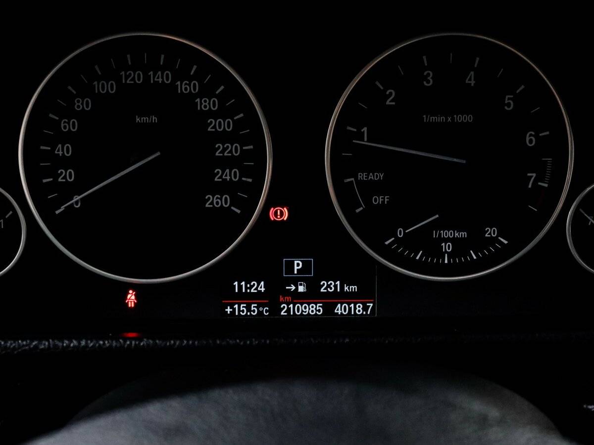 BMW 3 серии с пробегом — 2013 год. Фото: #8