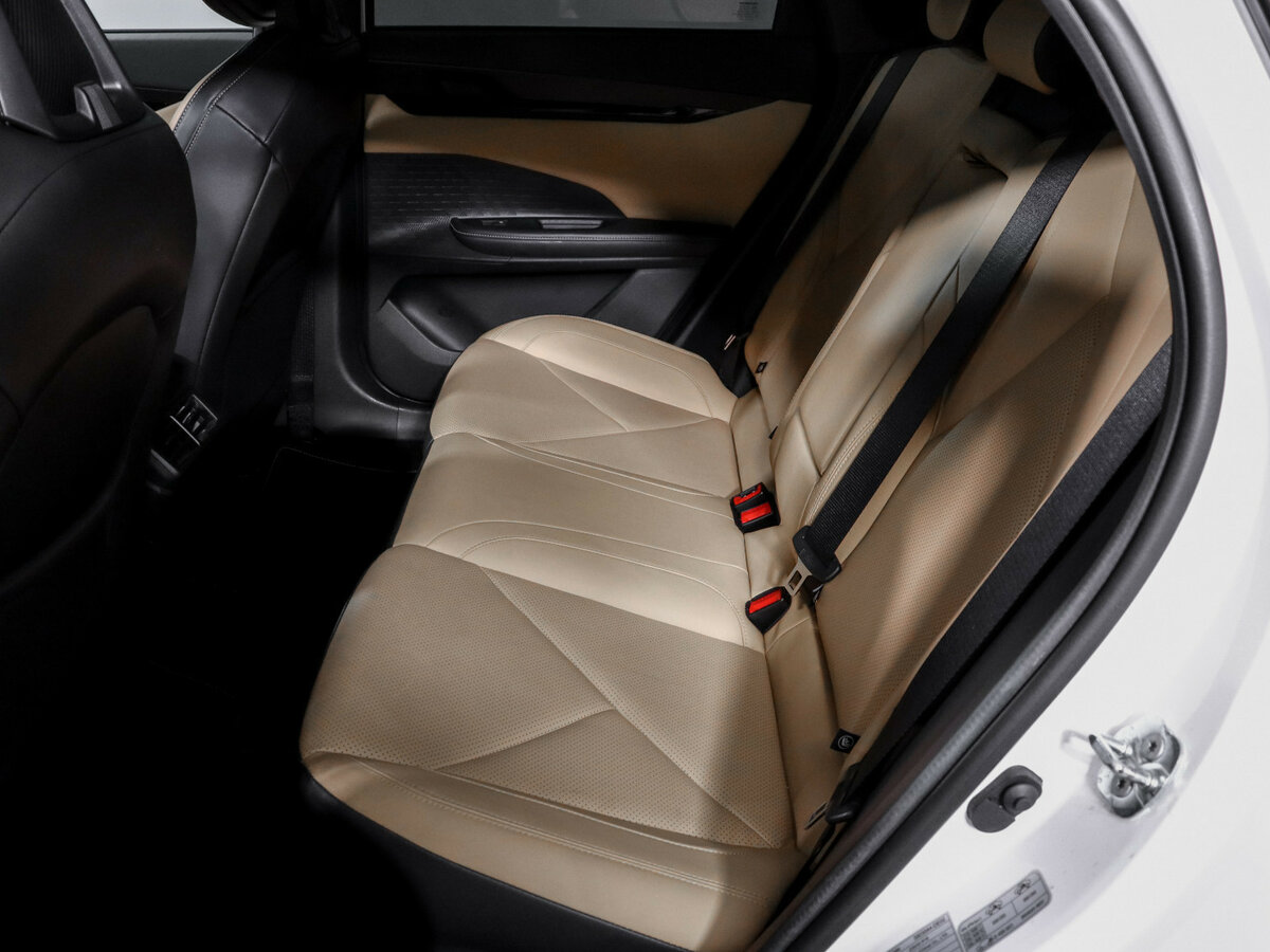 Changan UNI-V с пробегом — 2022 год. Фото: #9