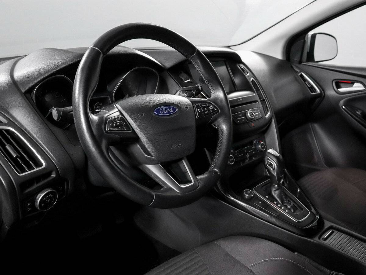 Ford Focus с пробегом — 2016 год. Фото: #11