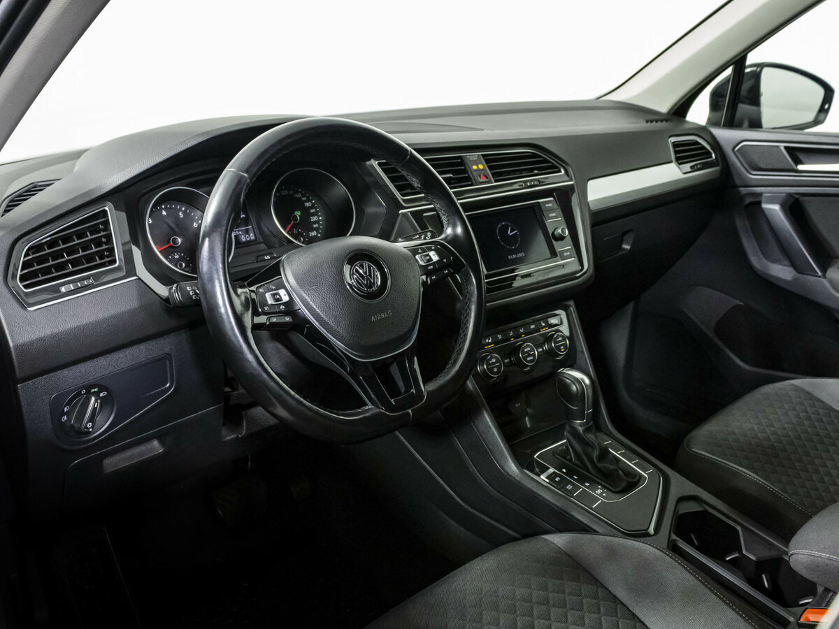 Volkswagen Tiguan с пробегом — 2018 год. Фото: #5
