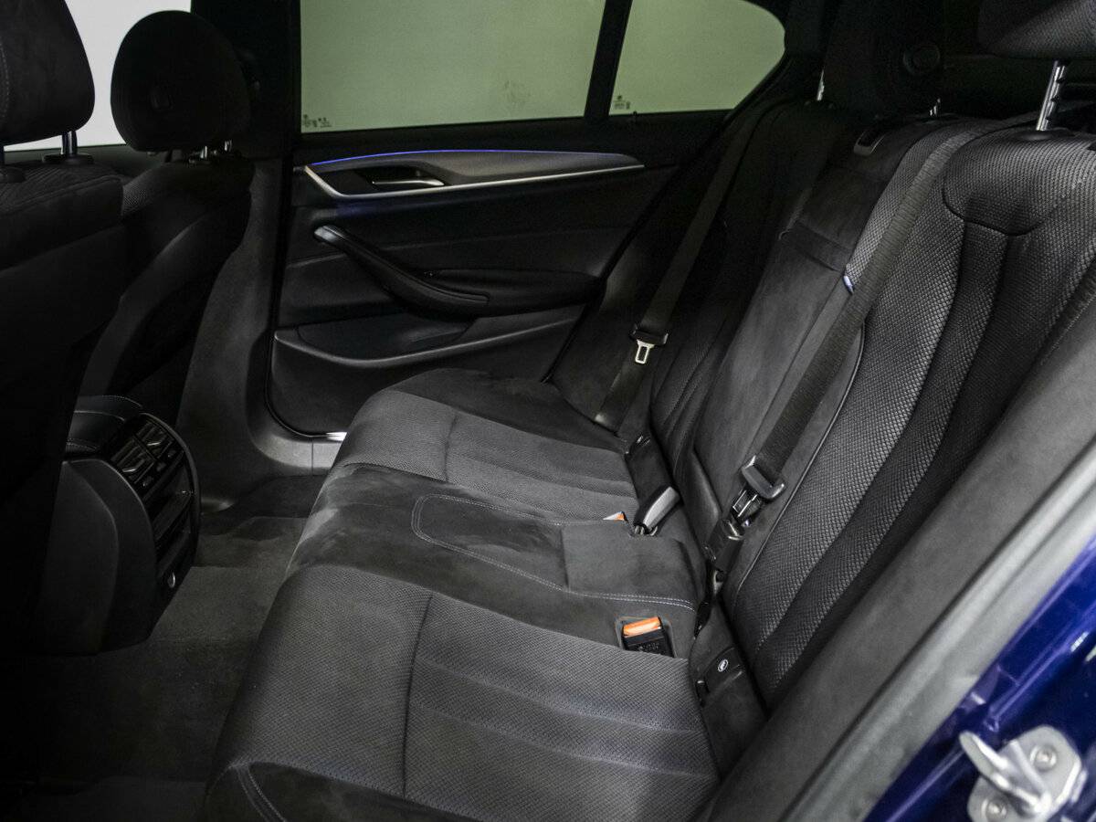 BMW 5 серии с пробегом — 2018 год. Фото: #12