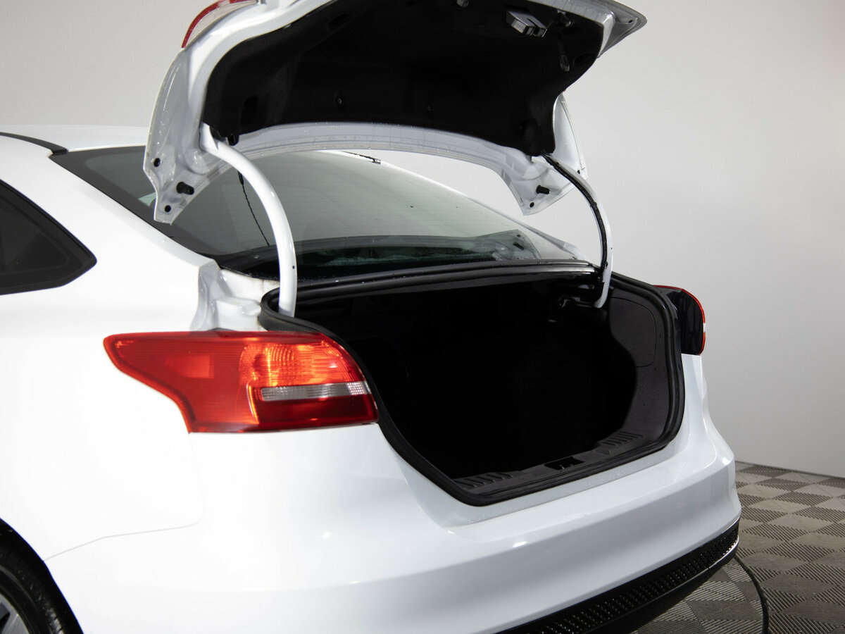 Ford Focus с пробегом — 2016 год. Фото: #17