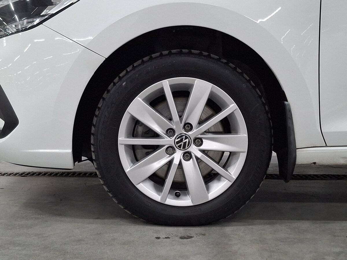 Volkswagen Polo с пробегом — 2021 год. Фото: #17