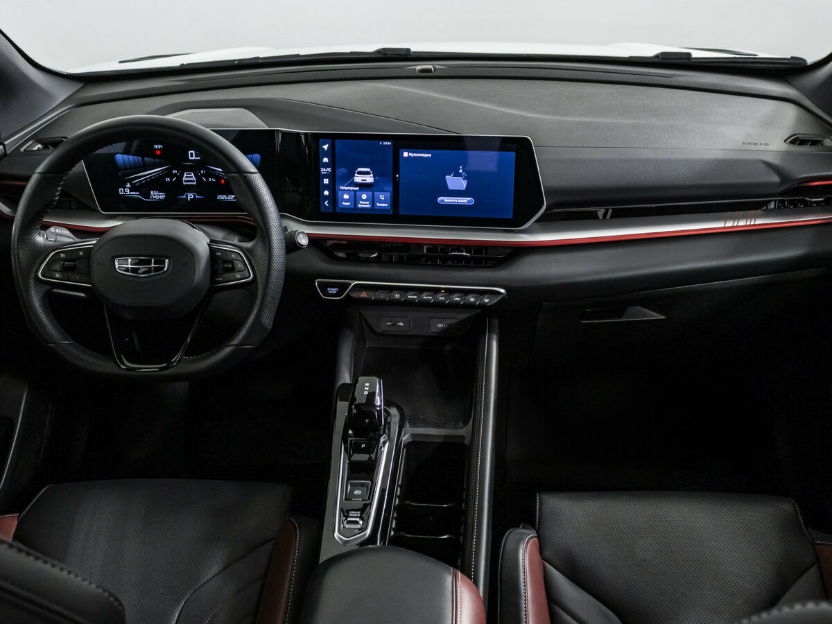 Geely Coolray с пробегом — 2023 год. Фото: #10