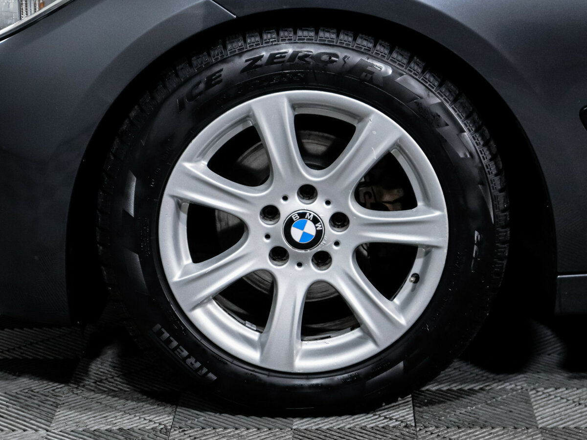 BMW 3 серии с пробегом — 2015 год. Фото: #14