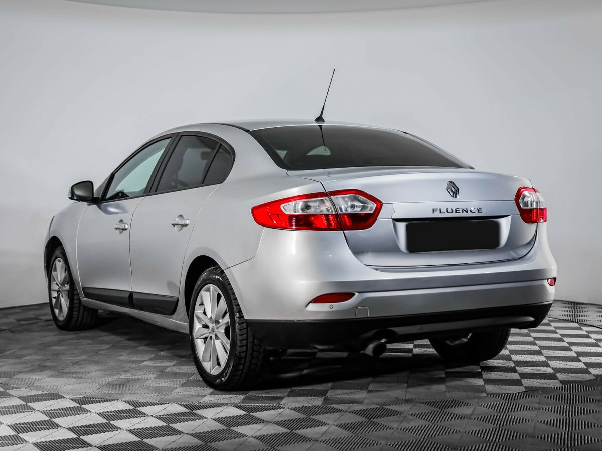 Renault Fluence с пробегом — 2014 год. Фото: #4