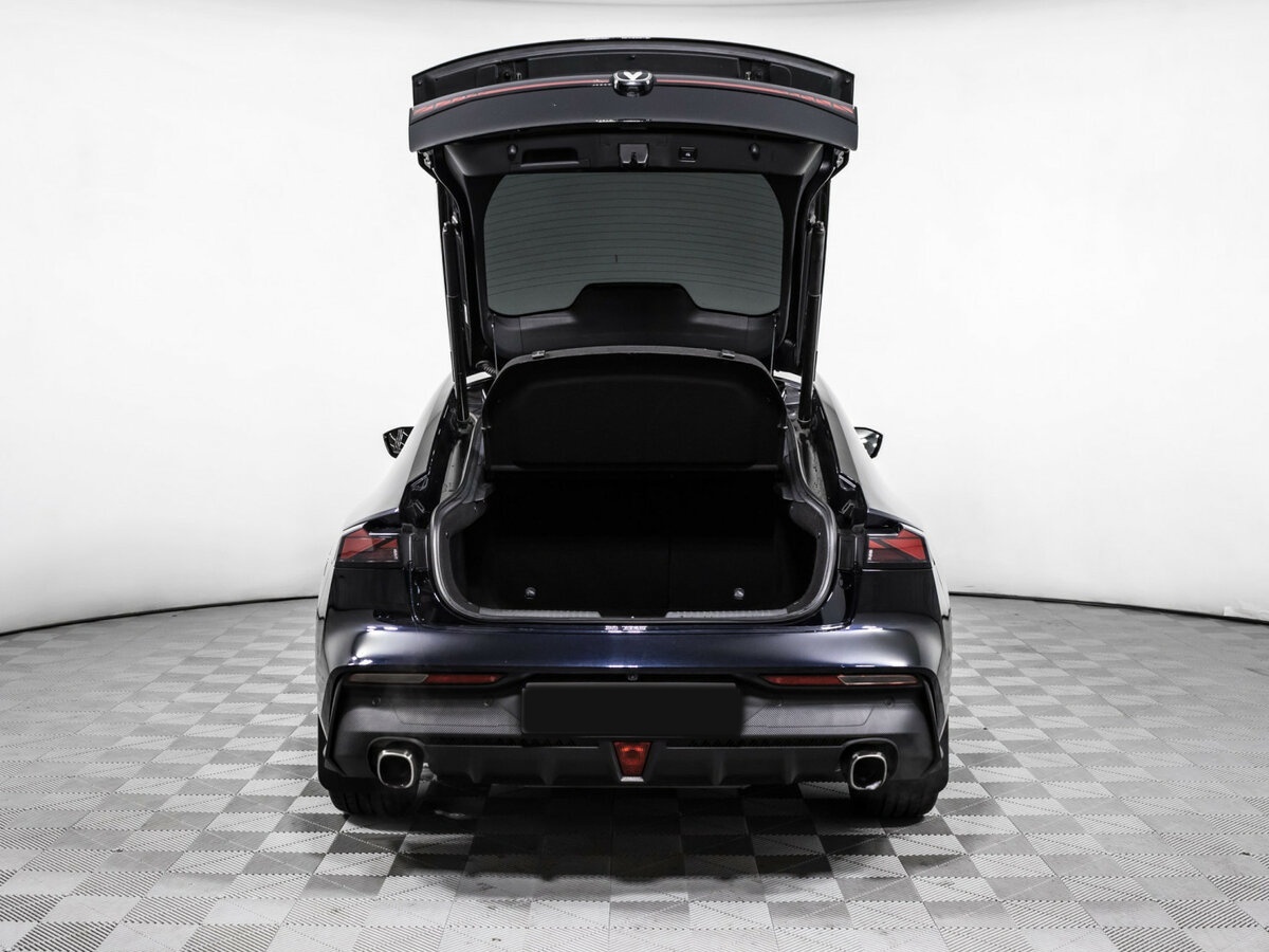 Changan UNI-V с пробегом — 2023 год. Фото: #13