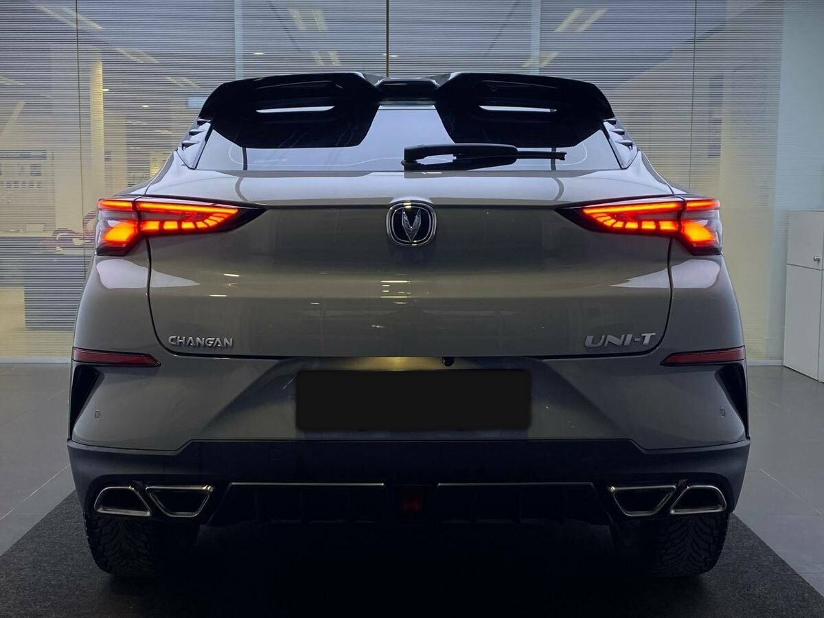 Changan UNI-T с пробегом — 2023 год. Фото: #5